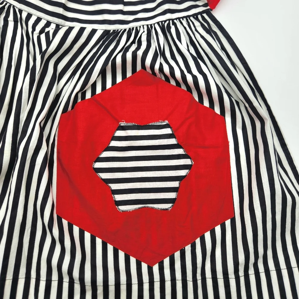 ✨RARE Vintage Carmen Lee Hostess Apron NWOT Black & White Stripe with Red Star